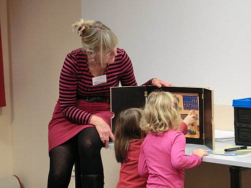 2013_12_17_lilalesestunde (14).JPG